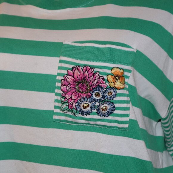 🌿🤍💚 Suburbans Tee · Garden Stripe · Size XL - Picture 3 of 6